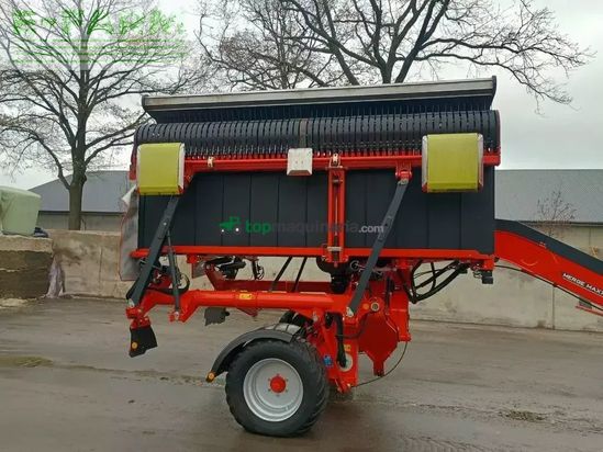 Rastrillo - Kuhn - merge maxx 950 bandenhark