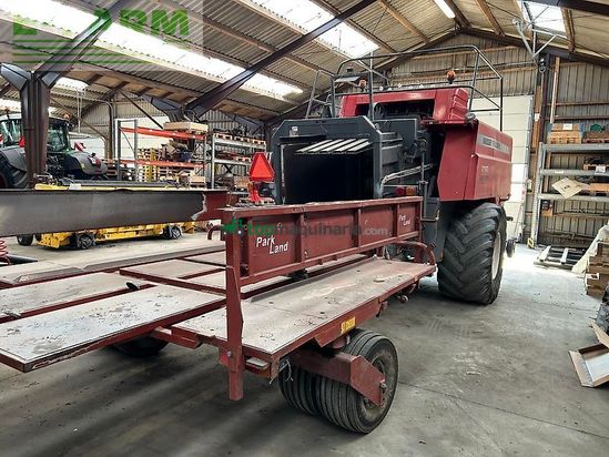 Empacadora gigant - Massey Ferguson - 2190