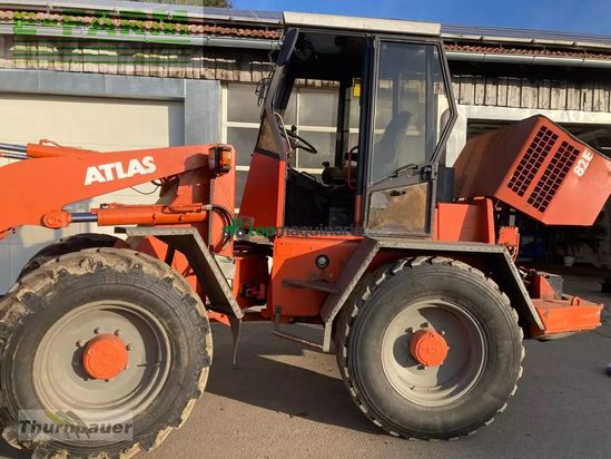 Minicargadora - Atlas - ar 82 e