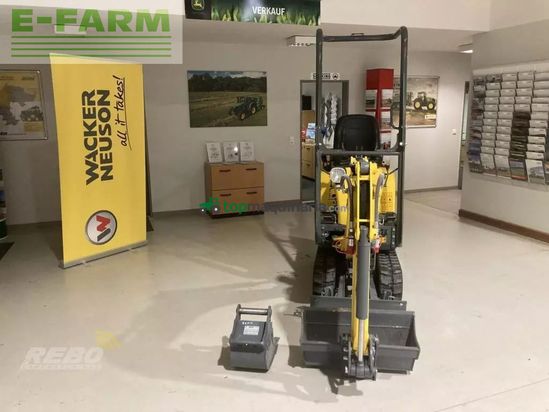 Excavadora - Wacker Neuson - 803