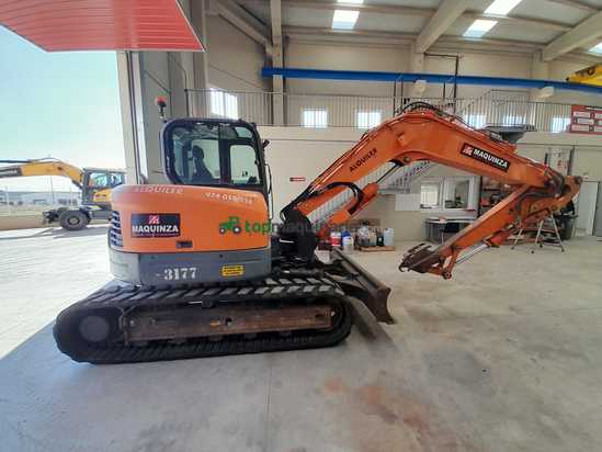 Miniexcavadora DEVELON DX85R-7