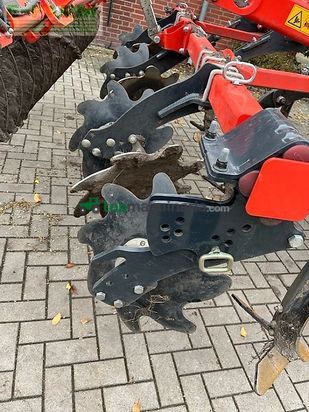 Cultivador - Kuhn - cultimer l 300