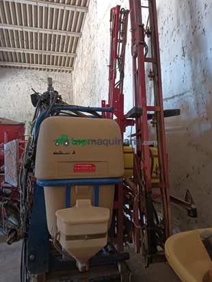 Pulverizador suspendido