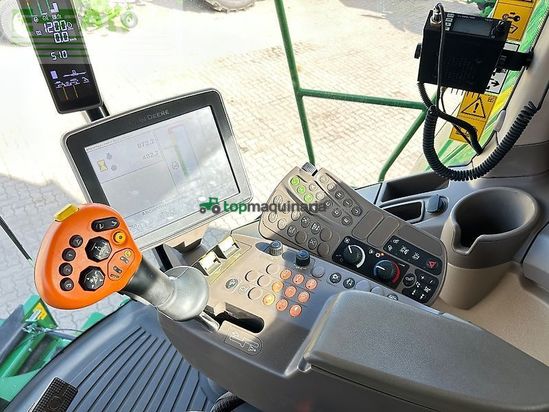 Cosechadora de Cereal - John Deere - t670