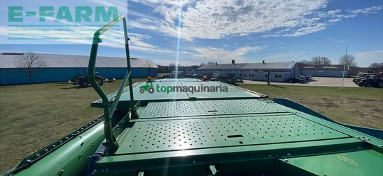 Cosechadora de Cereal - John Deere - S685