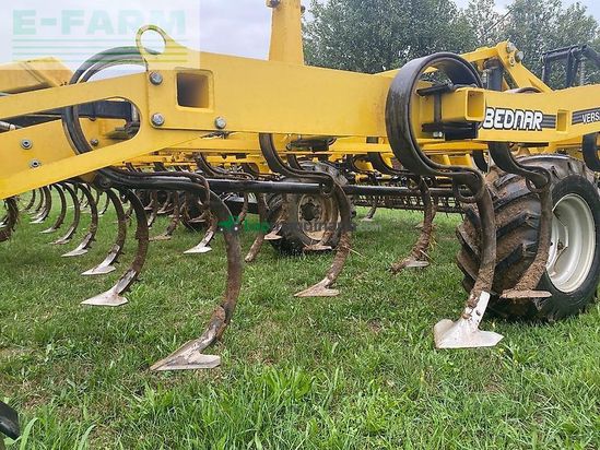 Cultivador - Bednar - versatill vo 7500