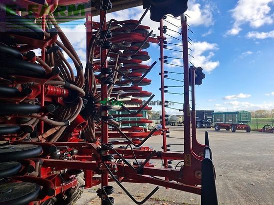 Sembradora - Kverneland - u- drill 6m