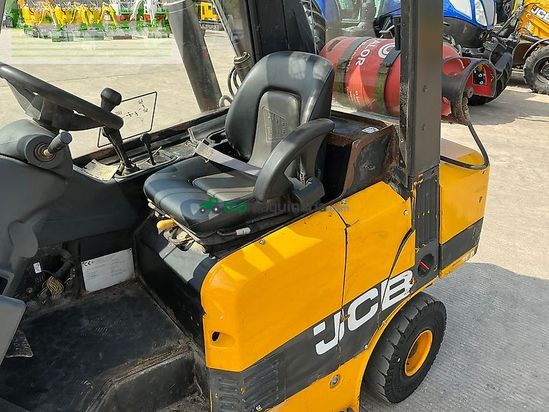Elevadora - JCB - 25g teletruk gas forklift (st26616)