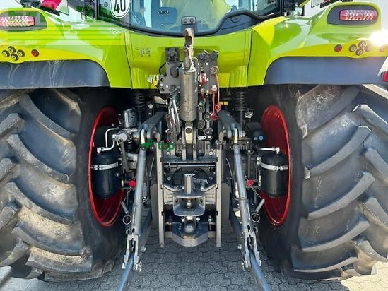 Tractor agrícola - Claas - arion 660 cmatic cebis CMATIC CEBIS