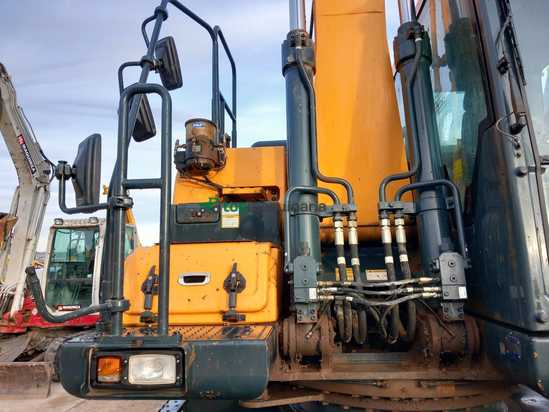 Excavadora HYUNDAI HW180