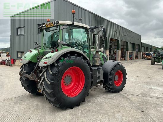 Tractor agrícola - Fendt - 724 profi plus tractor (st27248)