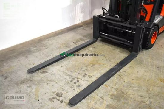 Elevadora - Linde - e 18 ph evo 386-02