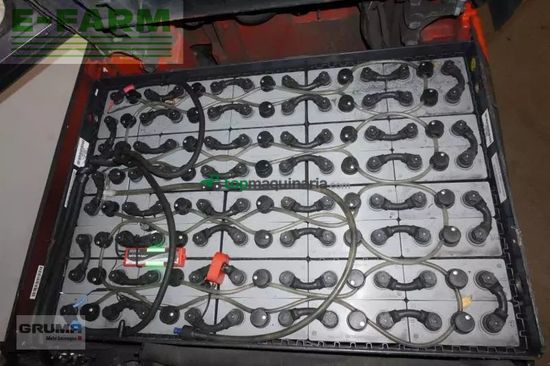 Elevadora - Linde - e 25/600 h 387