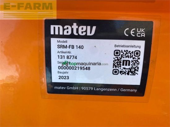 Tractor agrícola - John Deere - 1026r + matev schneeschild + salzstreuer