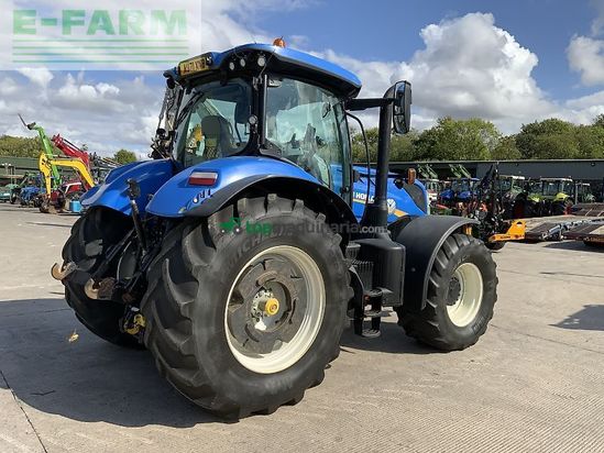 Tractor agrícola - New Holland - t7.260 tractor (st23278)