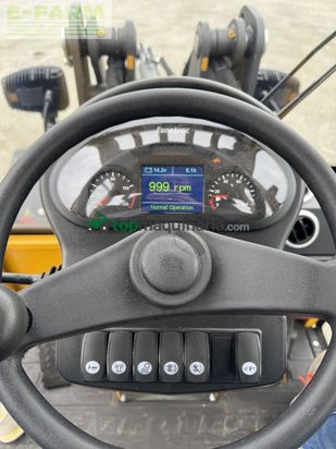 Minicargadora - Eurotrac - w13-cf