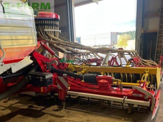 Sembradora - Pöttinger - aerosem vt 6000