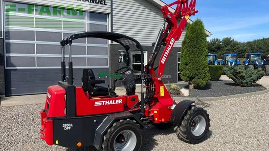 Minicargadora - Thaler - 2838l dpf hæve/sænke tag og brede hjul