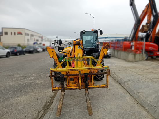 JCB 540.180