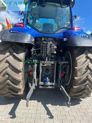 Tractor agrícola - Valtra - t215 d 60 km/h
