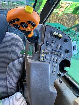 Cosechadora de Cereal - John Deere - w650