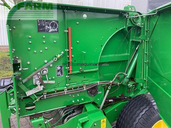 Empacadora gigant - John Deere - f440 e festkammerpresse
