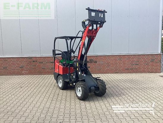 Minicargadora - Schaffer - 1622