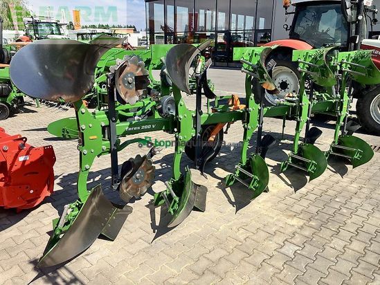 Arado - Amazone - teres 200 v - 5 schar