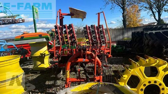 Rastrillo - Kuhn - ga4521