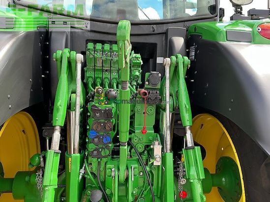 Tractor agrícola - John Deere - 6215r premium edition tractor (st26328)
