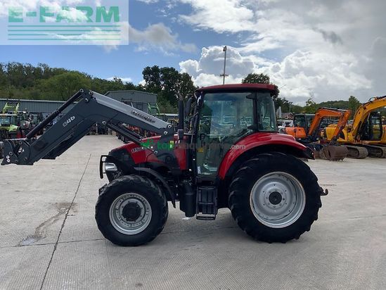 Tractor agrícola - Case IH - farmall 115u tractor (st24139)
