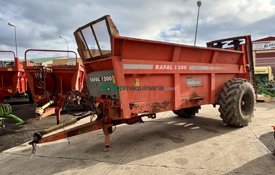 Remolqu esparcidor - rafal 1200