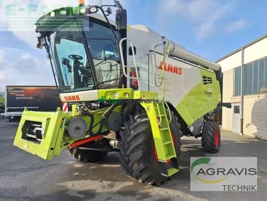 Cosechadora de Cereal - Claas - tucano 560 montana