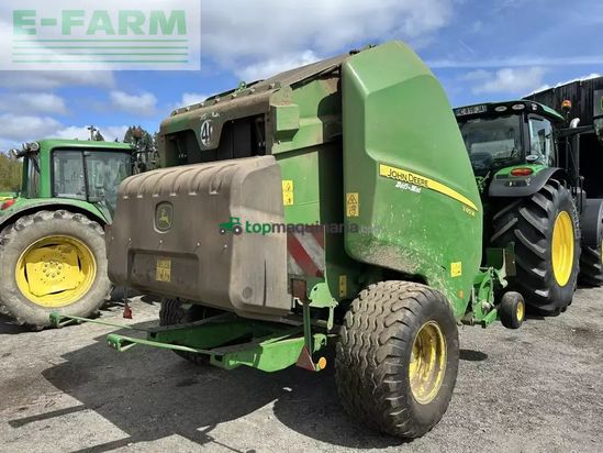 Empacadora gigant - John Deere - v 451 m maxicut 13 couteaux