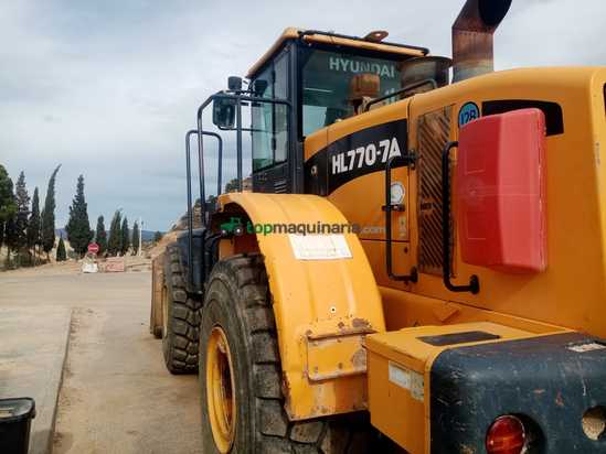 Pala cargadora Hyundai HL770-7A