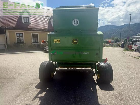 Empacadora gigant - John Deere - 590