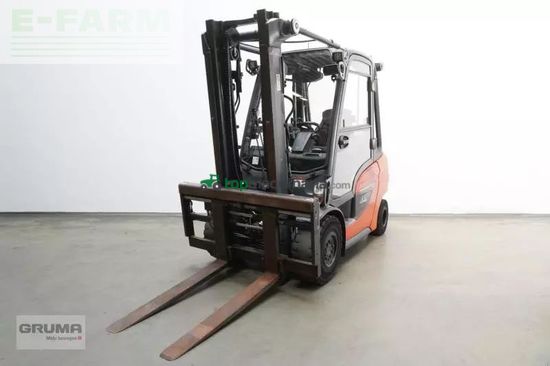 Elevadora - Linde - h 35 d 1202