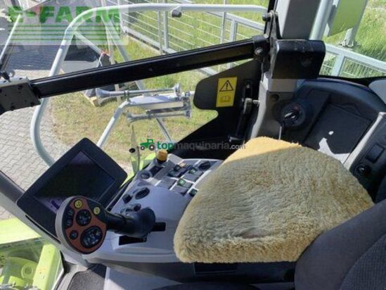 Cosechadora de Cereal - Claas - jaguar 930 + pu 30