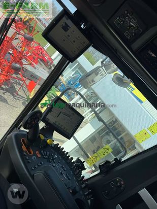 Cosechadora de Cereal - New Holland - cr 8.90