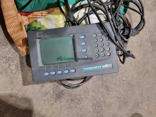 Abonadora Marca Sulky  de 3000 litros