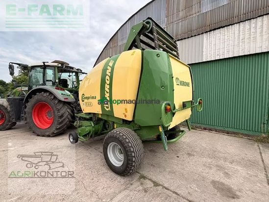 Empacadora gigant - Krone - comprima f 155 xc