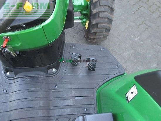 Tractor agrícola - John Deere - 4066m