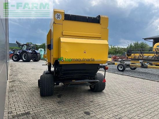 Empacadora gigant - New Holland - br 7070