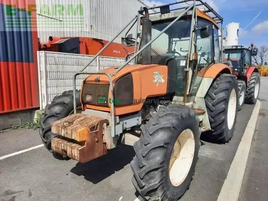 Tractor agrícola - Renault - ergos95