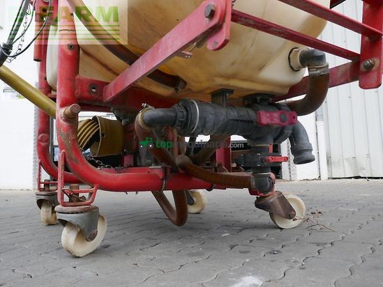 Atomizador - Holder - is 82 -> ohne bedienarmatur