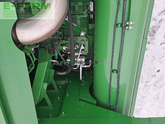 Cosechadora de Cereal - John Deere - t560