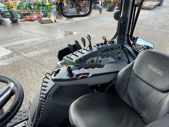 Tractor agrícola - Valtra - t195 active tractor (st25162) Active