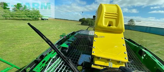 Cosechadora de Cereal - John Deere - 8500