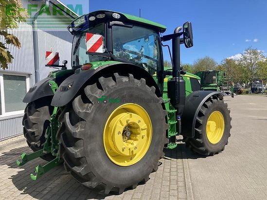 Tractor agrícola - John Deere - 6r215