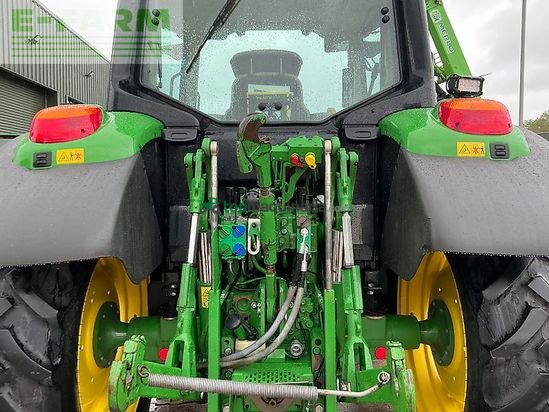 Tractor agrícola - John Deere - 6110m tractor (st27327)